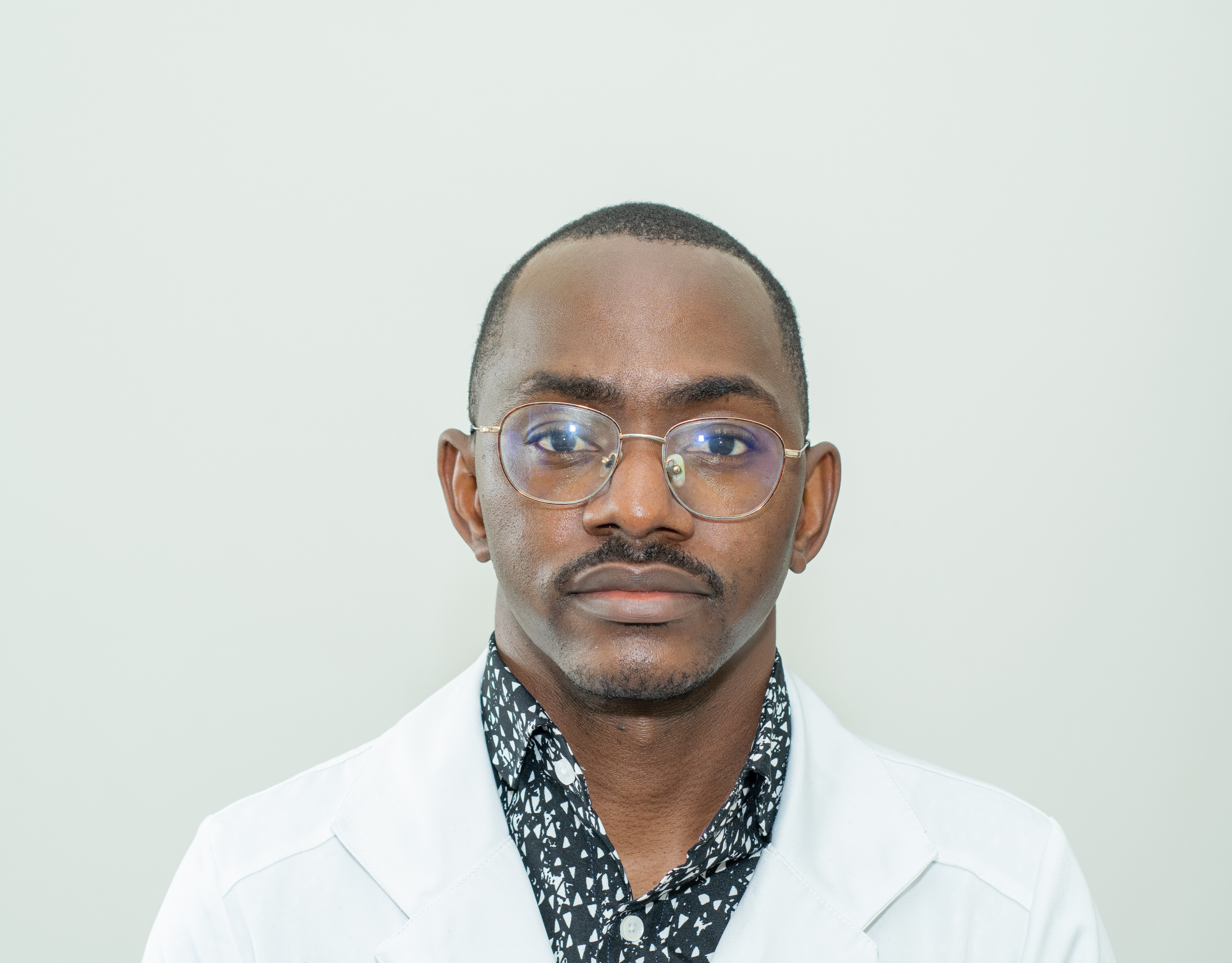 Dr. Reginaldo Icheny Francisco Basquete